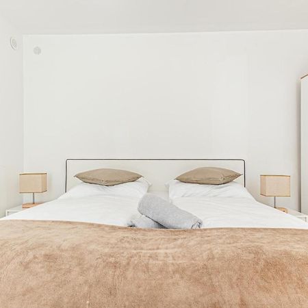 City Vibes: 1Br Apt, 10 Min To Westbahnhof Βιέννη Εξωτερικό φωτογραφία