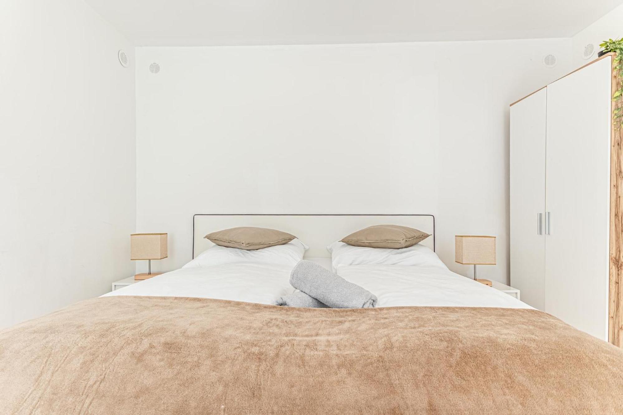 City Vibes: 1Br Apt, 10 Min To Westbahnhof Βιέννη Εξωτερικό φωτογραφία