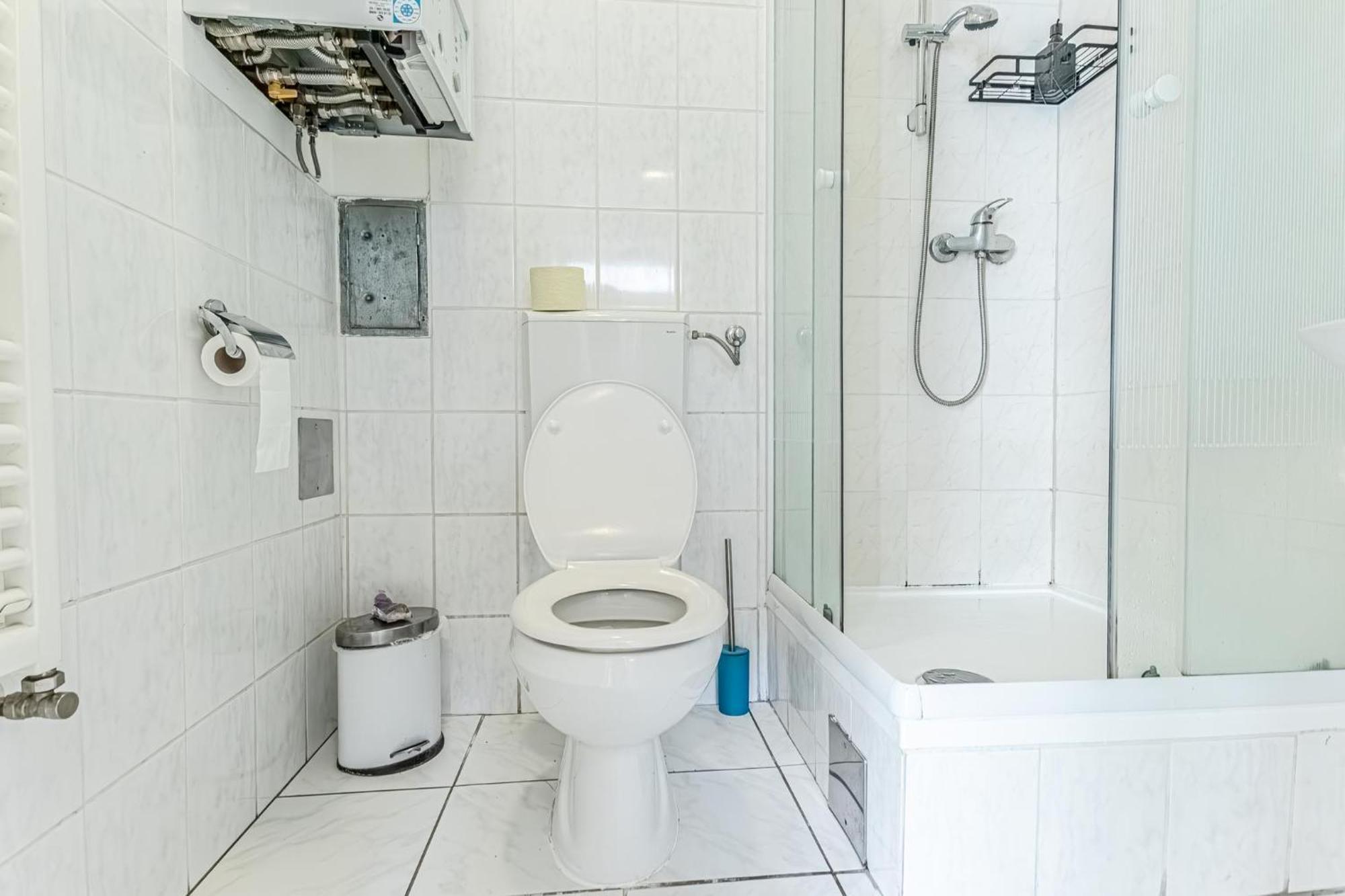 City Vibes: 1Br Apt, 10 Min To Westbahnhof Βιέννη Εξωτερικό φωτογραφία